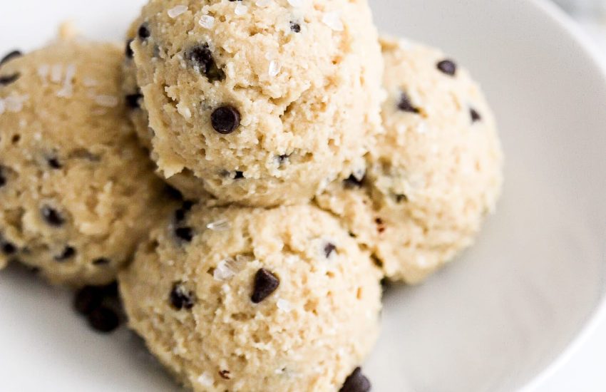 High-Protein Cottage Cheese Cookie Dough Recipe