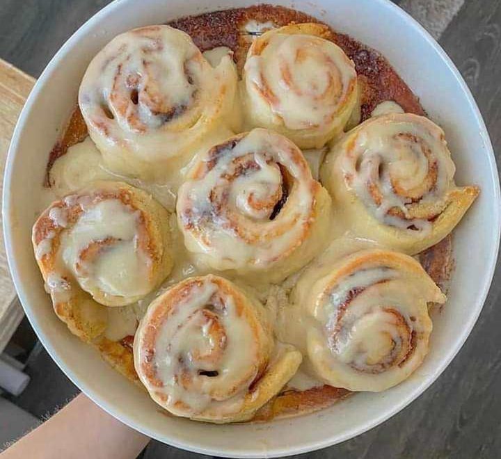 Keto Cinnamon Rolls